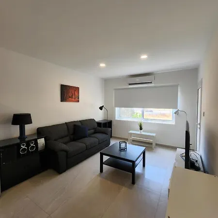 Apartment Merab Holidays Annita Court B14